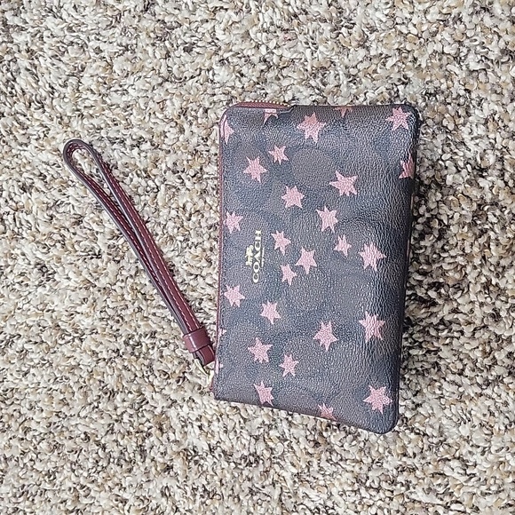Coach Handbags - Coach F39045 Chocolate Brown Signature Leather & Pink Stars Corner Wristlet